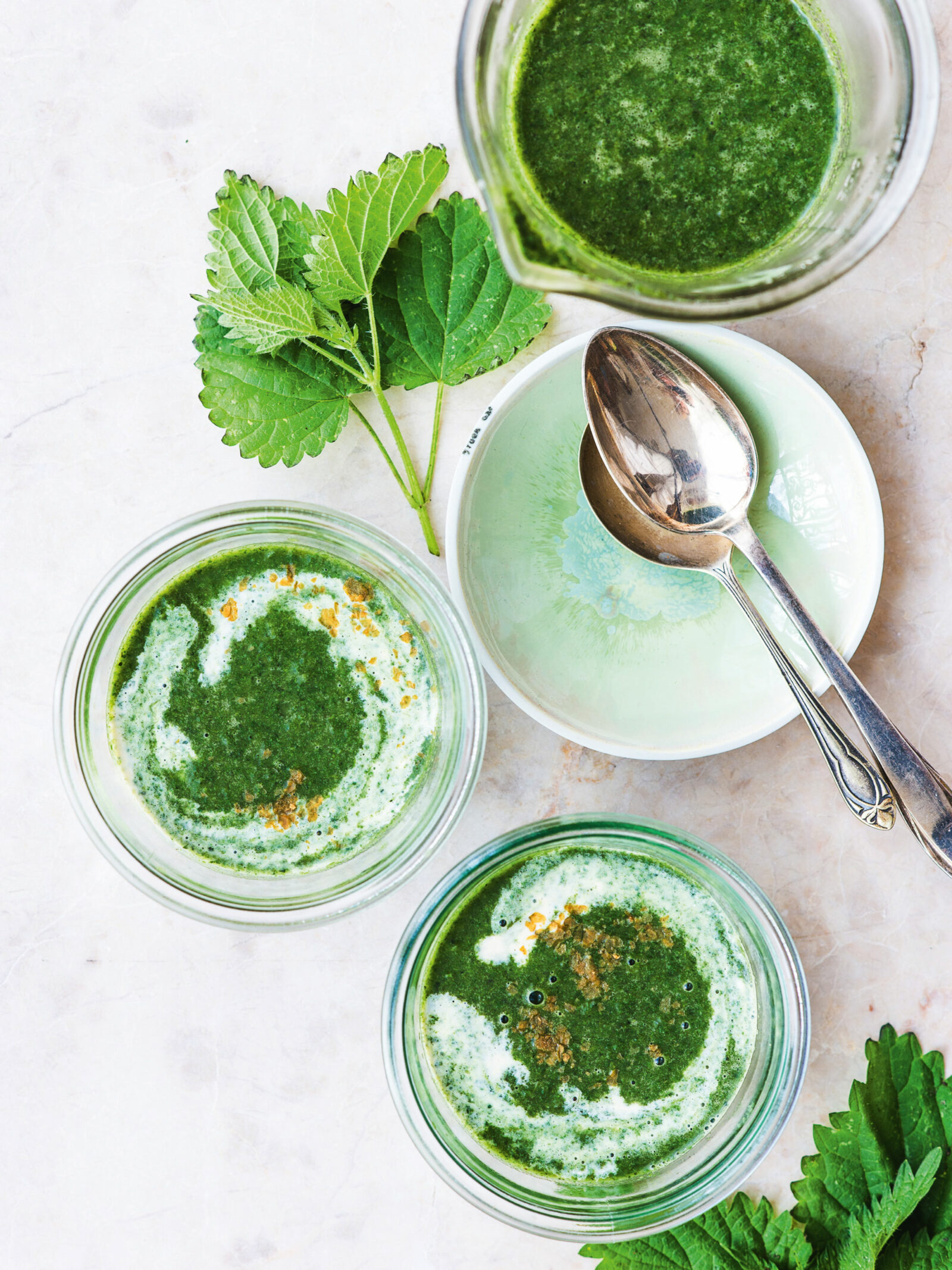 BO MAGAZINE Een-kittig-brandnetel-soepje